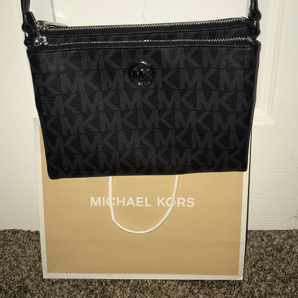Michael Kors Crossbody